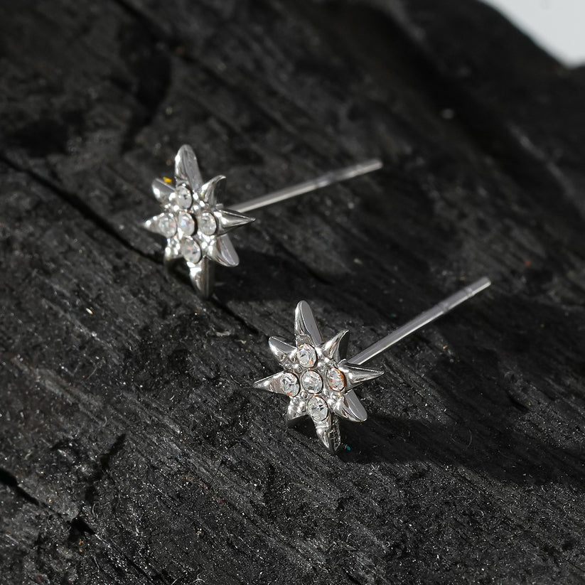 SARENBE Silver: 'Star Bright' Stud Earrings