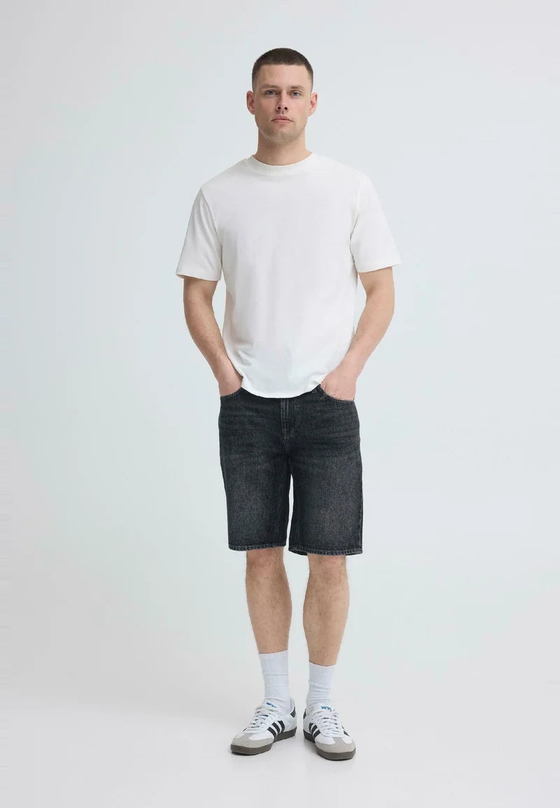 Denim shorts in Black