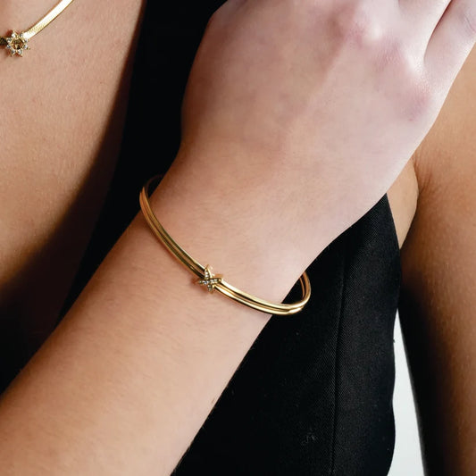 ODDASA Gold: Elegant Criss-Cross Dual Bangle Bracelet