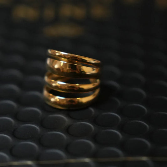MAKET Gold: Multi Stacked Four Rings in One