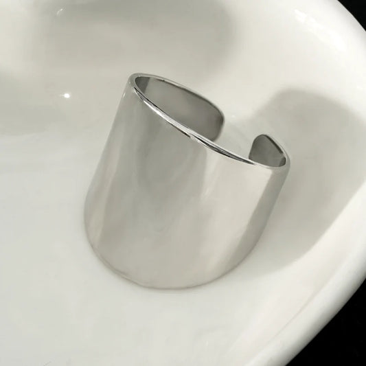 GOKOU: Elongated Wide Band Modernist Silver