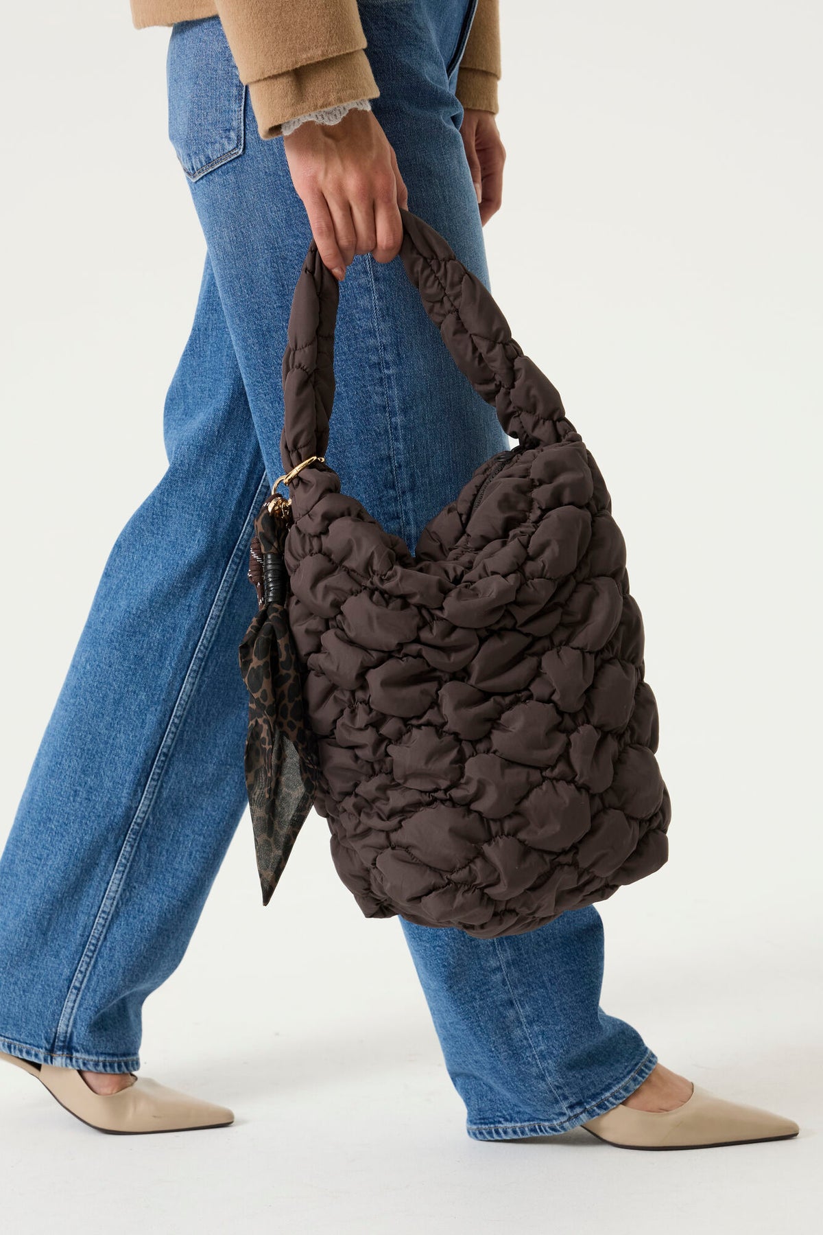 Brown shoulder bag