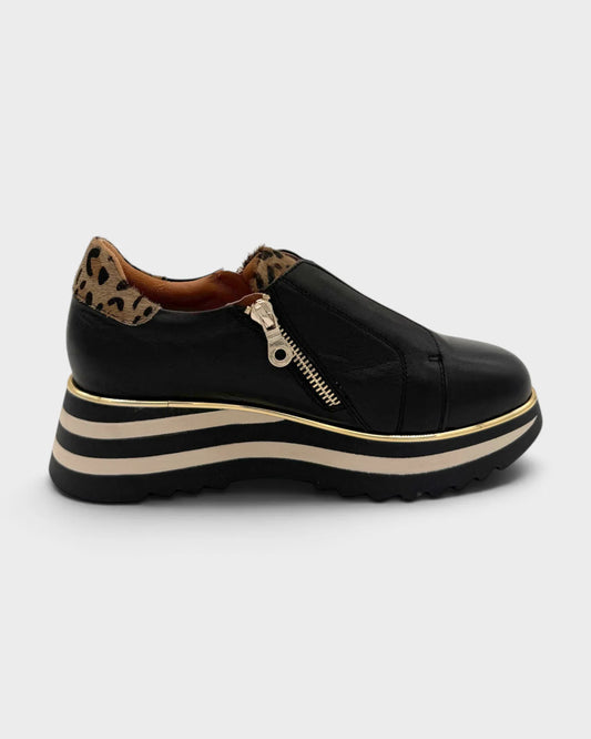 Lucy shoe