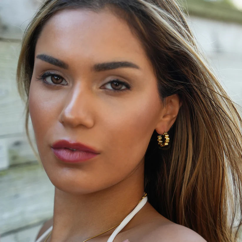 ALMORA: Retro-Inspired Wriggly Shaped Hoop Earrings in Gold