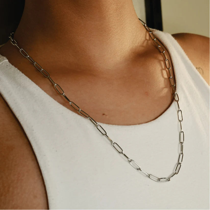 BARNSBURY: Essential Silver Chain Link Paper-Clip Necklace - 22"