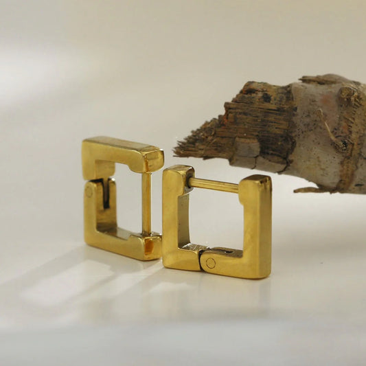 DINAMI Gold: Tiny Squared Shape Hoop Earrings