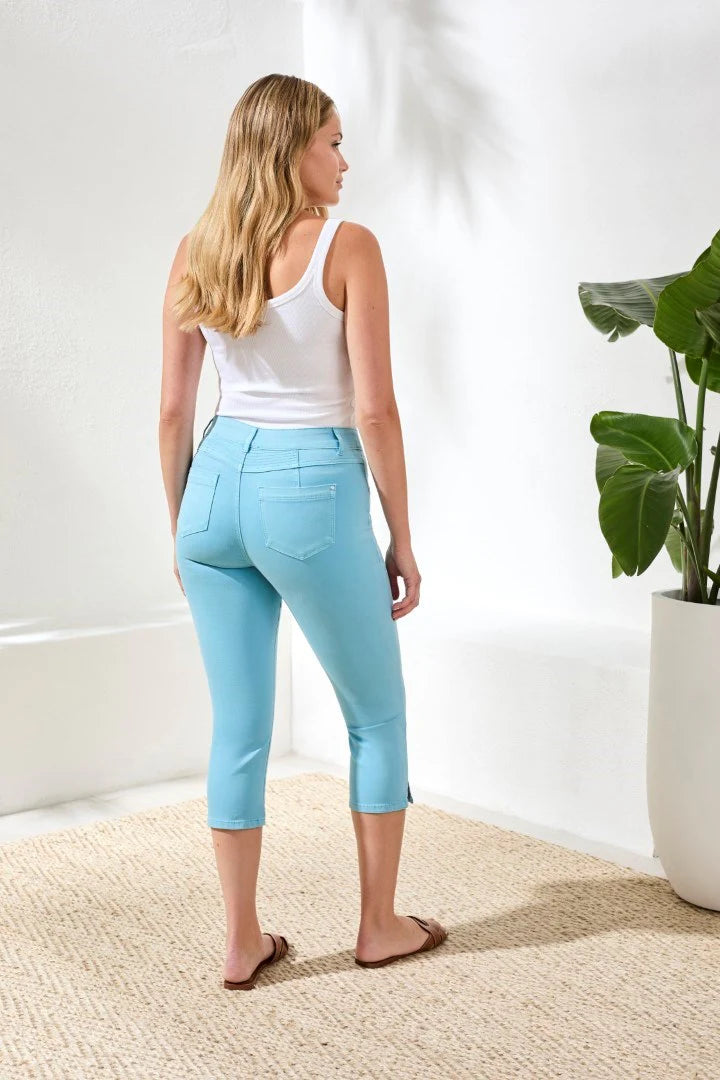 Comfort Stretch Pull-On Slim Leg Capris