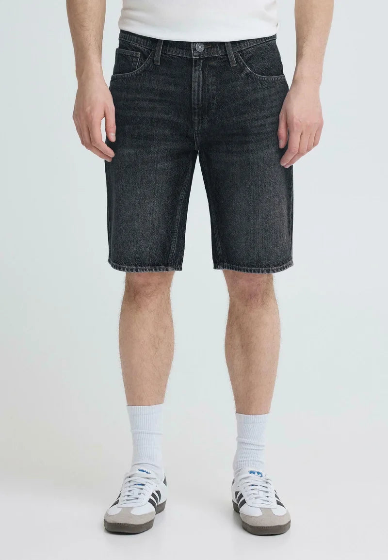 Denim shorts in Black