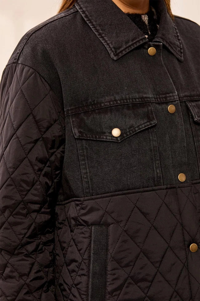 Quilted and Denim Mix Fabric Barn Jacket With Snap Front