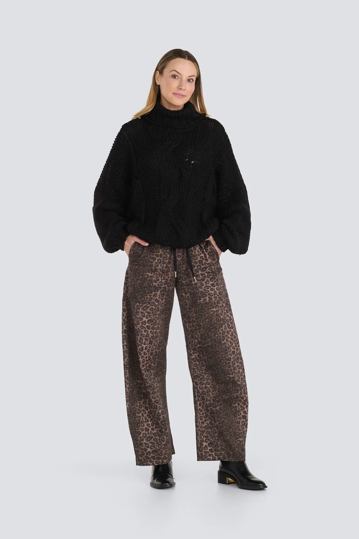 Leopard barrel jean