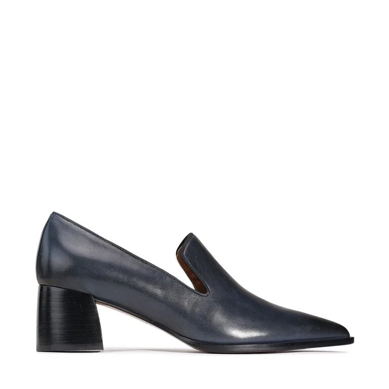 EOS - Aurielia Navy loafer