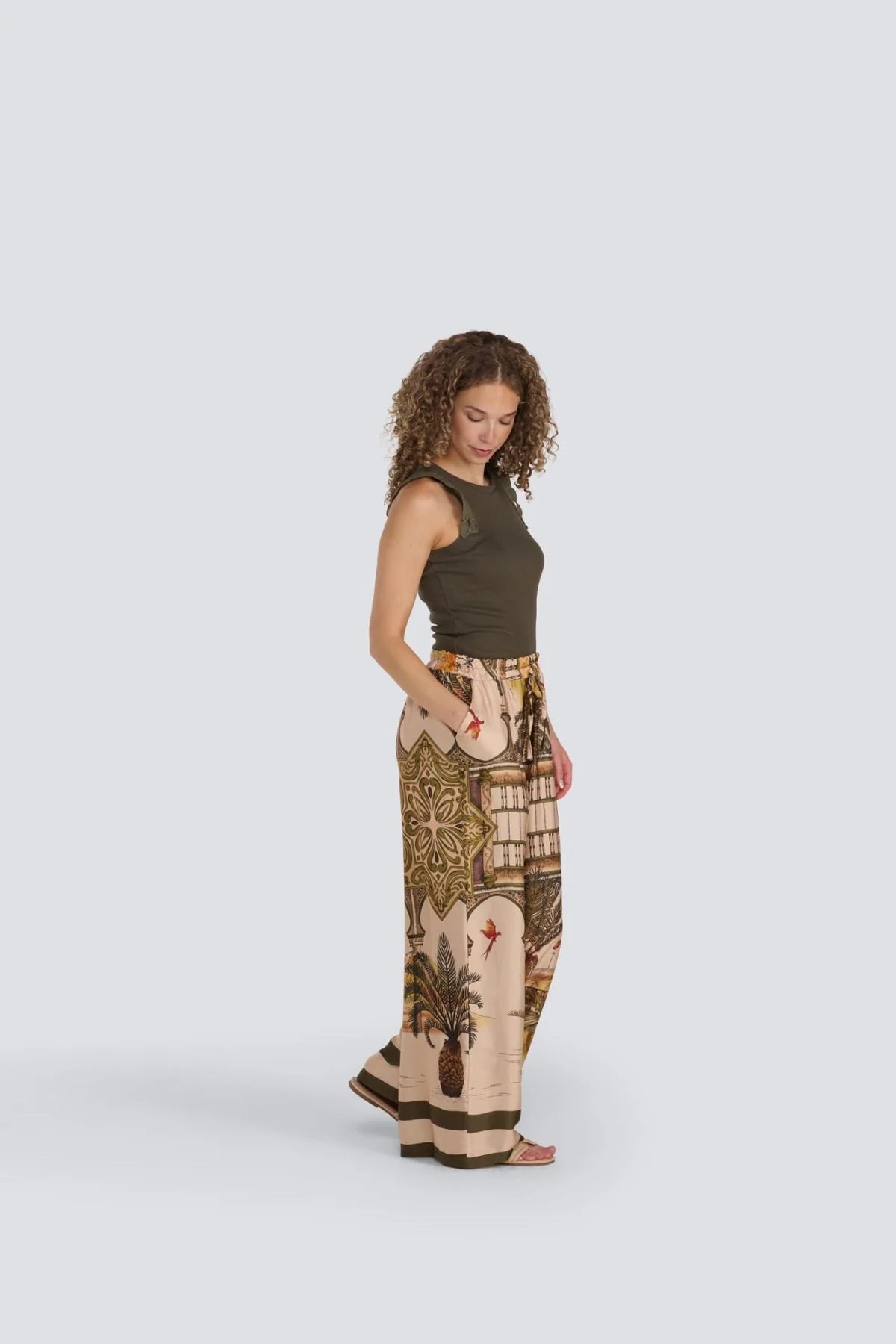 White Lotus Pant - Olive